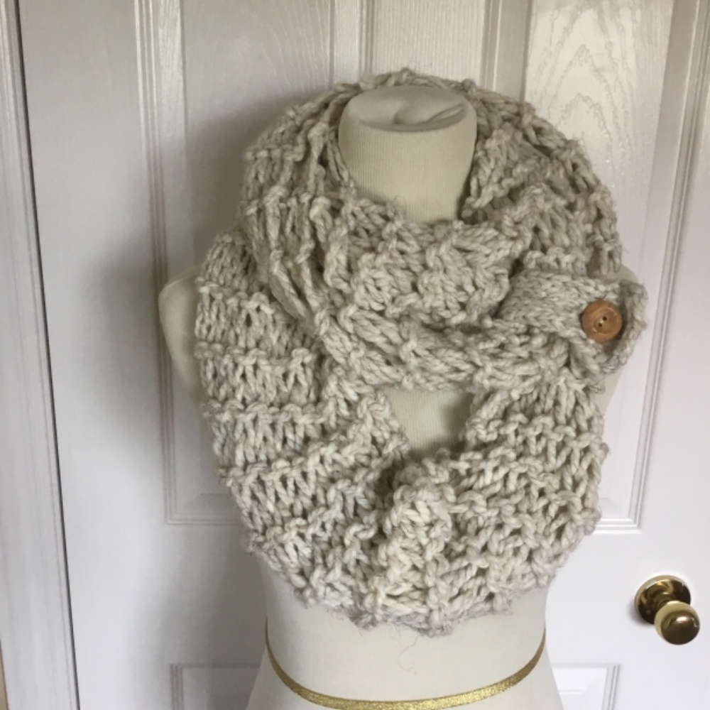 Hand Knit Soft Wool Infinity Scarf - Picture 4 of 4